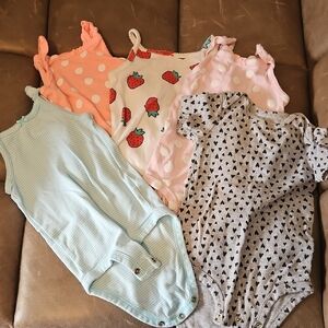 Carter's 5 Piece Onesie Bundle